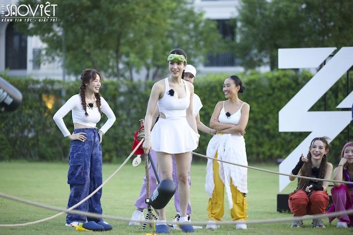 Điều gì khiến các Chị Đẹp vừa phấn khởi vừa căng thẳng trong tập 8