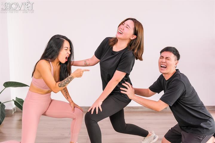 Hana Giang Anh kết hợp với dàn YouTuber hot trong series “Na Thách Bạn