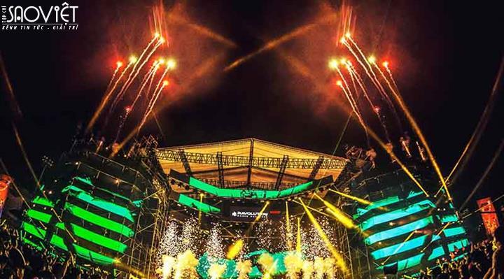 Hàng ngàn Raver dậy sóng trước sự trở lại EDM – Ravolution Music Festival by JETSTAR