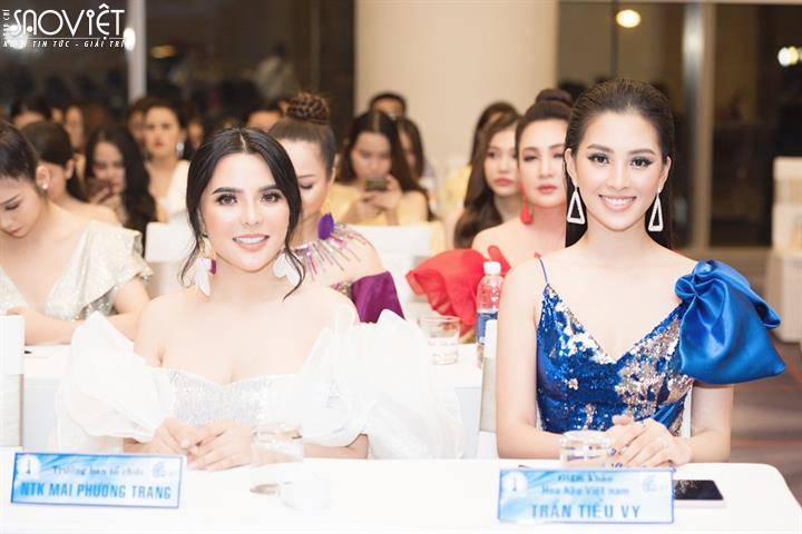 Hoa hậu Tiểu Vy làm giám khảo cuộc thi Miss Business Beauty World 2019