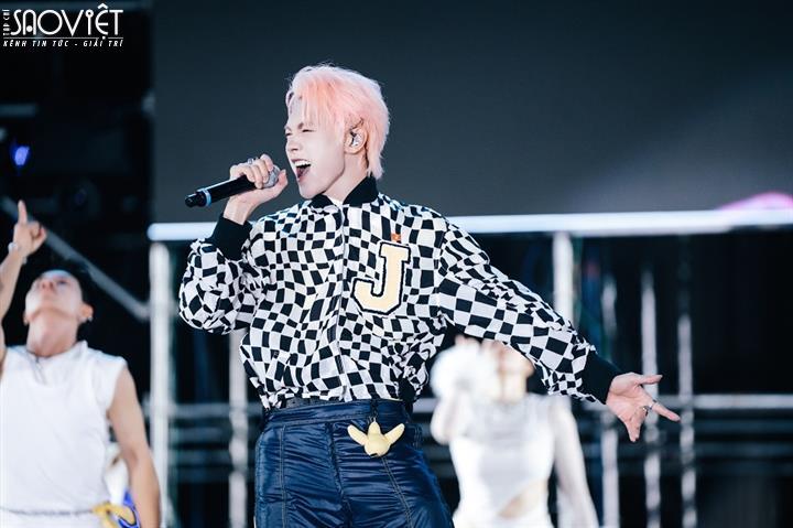 JSOL xúc động lạc cả giọng khi nói 2 từ “Việt Nam”, ca khúc mới ra mắt 1 tuần được hàng ngàn khán giả hát vang