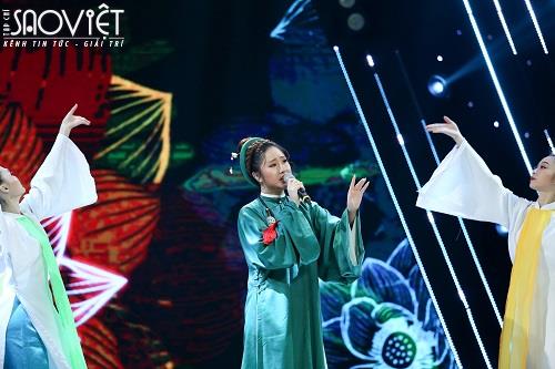 Lý Thu Thảo bật khóc hát nhạc Lam Phương trong Hãy nghe tôi hát
