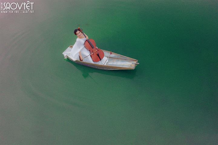 Mỹ Lệ thực hiện MV cho “Dòng sông không trở lại” sau 20 năm