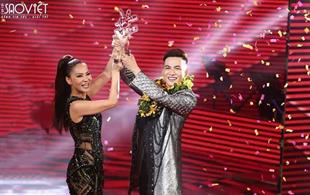 Ali Hoàng Dương đăng quang ngôi vị Quán quân The Voice - Giọng hát Việt 2017