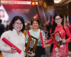 Bà Lê Hồng Thuỷ Tiên nhận giải Nữ doanh nhân ASEAN tại AWEN AWARD 2023