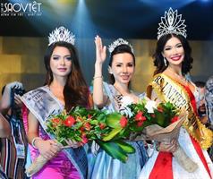 Châu Ngọc Bích đăng quang Mrs Universe Ltd 2018