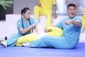 “Gà chiến”Lâm Vỹ Dạ tái xuất, Huy Khánh bỏ chạy