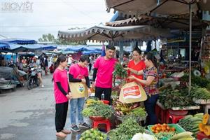 Huỳnh Lập, Fung La thăm vùng đất Thất sơn bảy núi của tỉnh An Giang