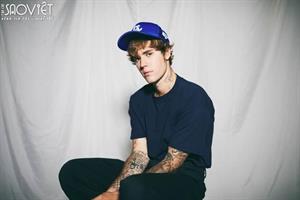 Justin Bieber “cảm thấy cô đơn” chính là “miếng thính” của anh chàng cùng Benny Blanco