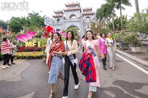 Làng hoa Mê Linh bất ngờ đón tiếp các hoa hậu Miss Tourism World 2022