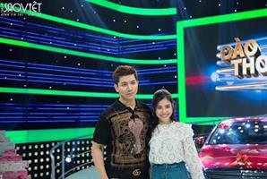 Lộ diện bạn gái mới của Tim trong Gameshow Đào Thoát