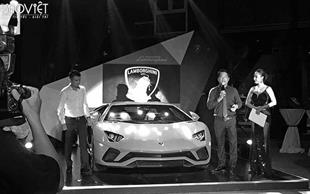 Mc Đỗ Phương Thảo cùng siêu phẩm Lamboghini Aventador S đầu tiên tại Việt Nam