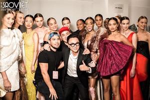 Những hình ảnh siêu ấn tượng và đẳng cấp tại hậu trường show Công Trí ở NYFW 2019