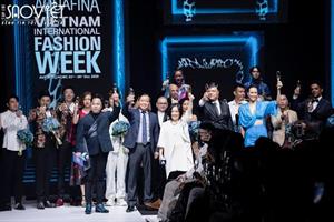 SỰ KIỆN THỜI TRANG ĐẲNG CẤP QUỐC TẾ AQUAFINA VIETNAM INTERNATIONAL FASHION WEEK 2020 CHÍNH THỨC KHAI MẠC