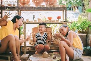 Thái Thùy Linh cùng hai con chuẩn bị tung MV “Đi để trở về”’