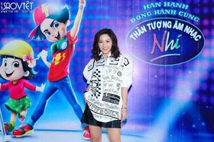 Văn Mai Hương trẻ trung đi chấm thi Vietnam Idol Kids