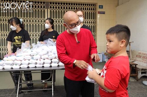 Tiếng rao 4.0 mùa 2: Lắng nghe câu chuyện của 2 anh em già nương tựa mưu sinh bên chiếc xe bán xôi hơn 20 năm