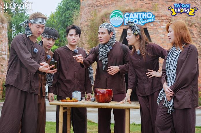 Tổ Đội “1 Không 2” tiếp tục chặng hành trình miền Tây sông nước