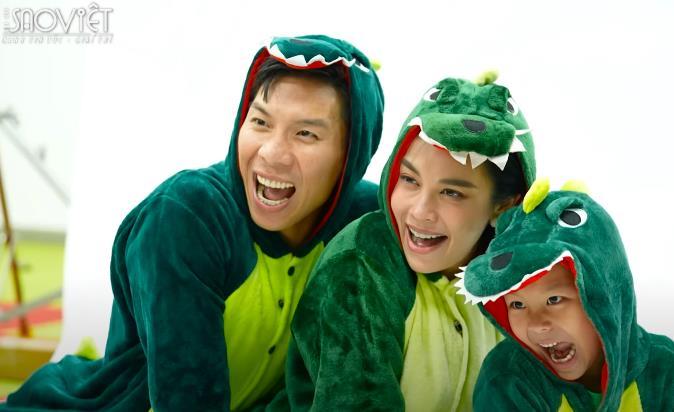 Vừa tháo mặt nạ, O Sen Ngọc Mai nắm tay chồng con tham gia show thực tế Thử thách lớn khôn