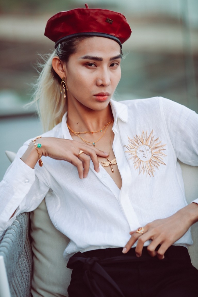 Ấn tượng với người mẫu lưỡng tính trong BST 'Xuân Hè 2019' của Thomas Sabo an tuong voi nguoi mau luong tinh trong bst xuan he 2019 cua thomas sabo