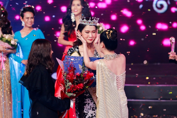 Đỗ Nhật Hà trở thành cô gái kế vị Hương Giang tham gia 'Hoa hậu Chuyển giới Quốc tế 2019' 0