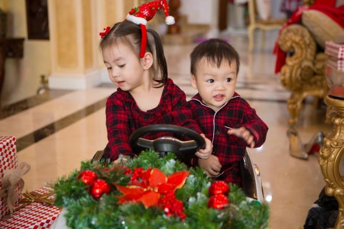 duong cam lynh va con trai don giang sinh voi bo anh moi