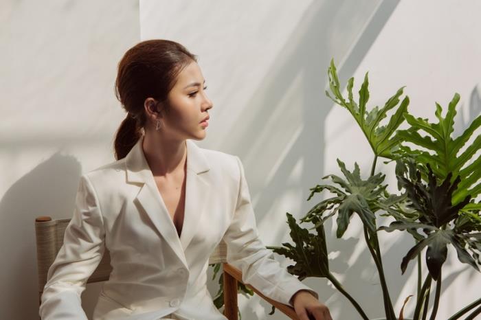 hoa hau bien viet nam toan cau 2018 nguyen thi kim ngoc tai xuat voi hinh anh ca tinh manh me