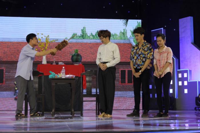 hotboy bo la tat ca dinh quan bat ngo xuat hien tro giup phat la la
