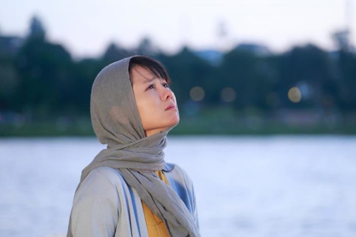 dien vien khanh hien hoa than thanh co gai xau xi trong vai dien moi