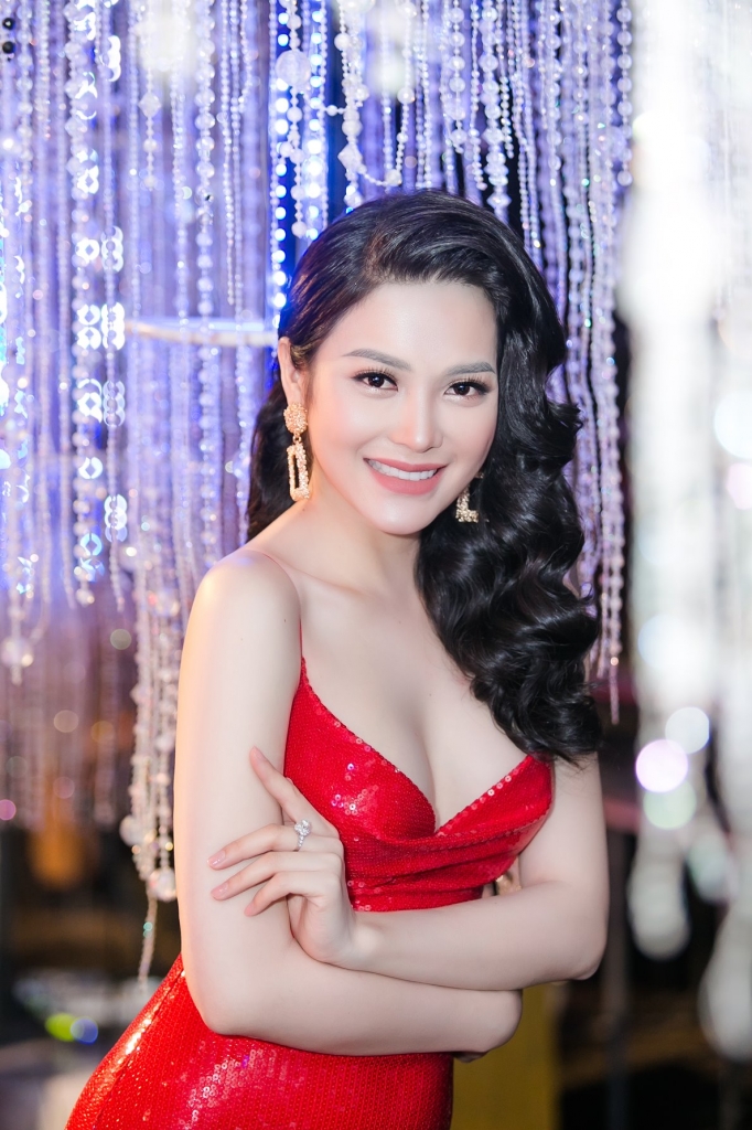 lily chen lo lang vi chua co nhieu kinh nghiem tai tinh bolero 2019