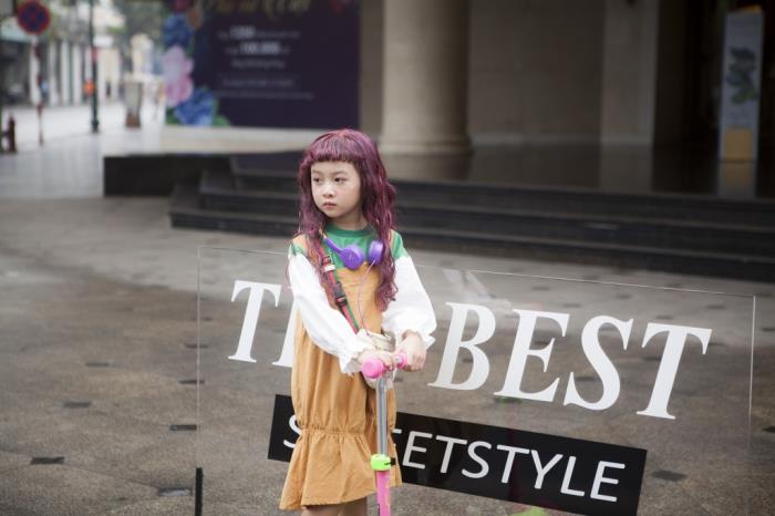pho di bo ha noi bung chay trong sac mau ruc ro cua the best street style thu dong 2018